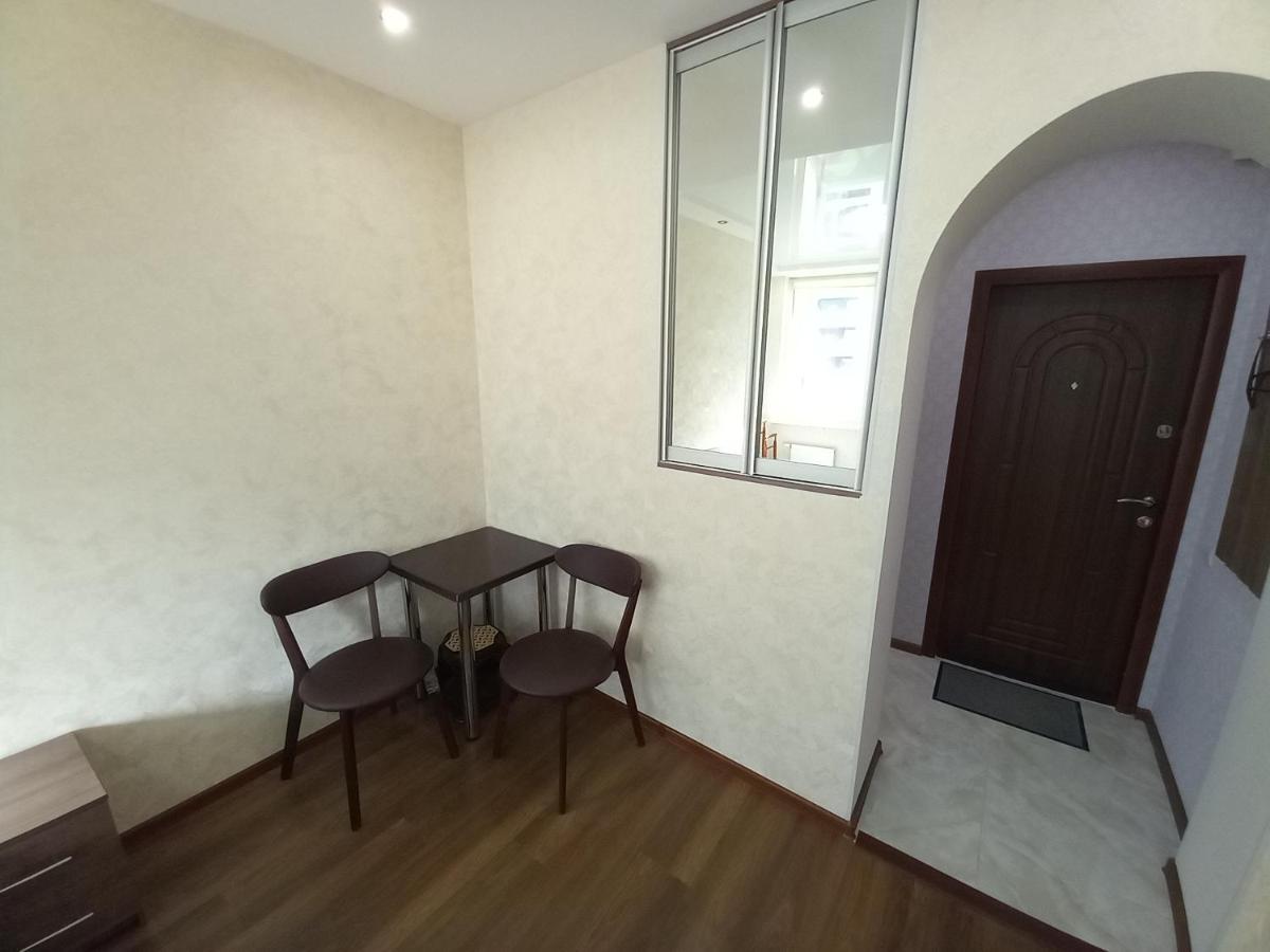 Smart Apartments Drahomanova 2А Kiev Buitenkant foto