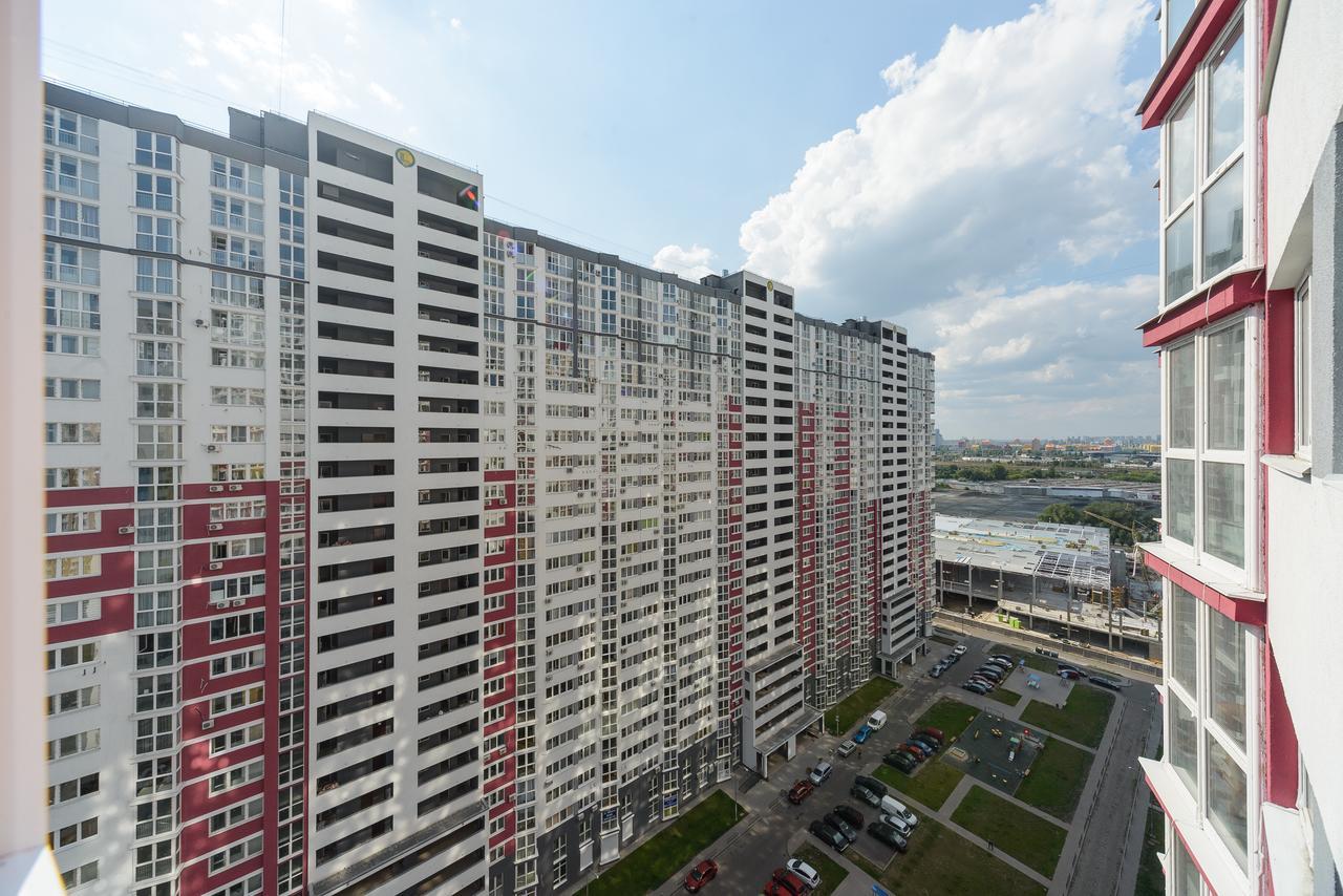 Smart Apartments Drahomanova 2А Kiev Buitenkant foto