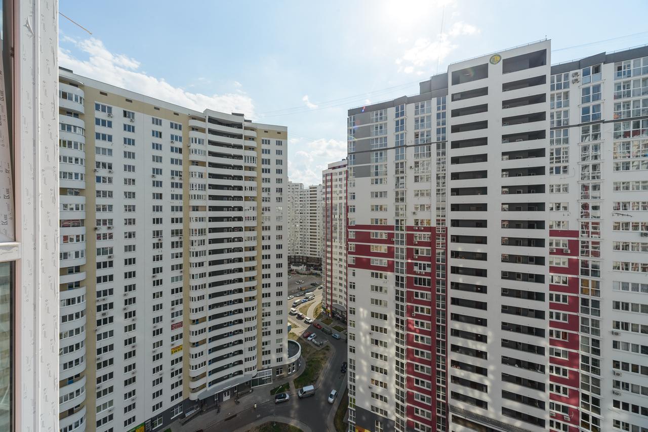 Smart Apartments Drahomanova 2А Kiev Buitenkant foto