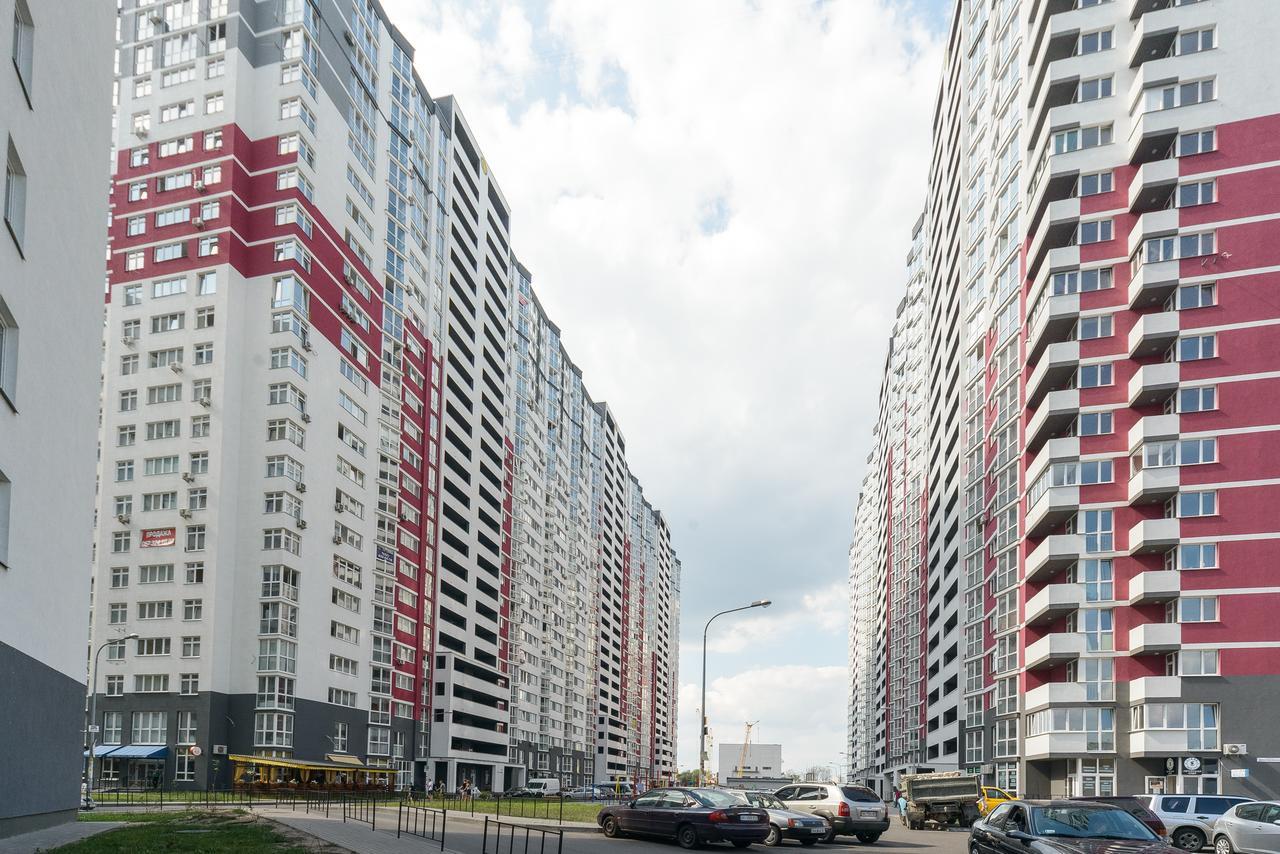 Smart Apartments Drahomanova 2А Kiev Buitenkant foto